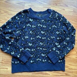 Athleta Hawthorn Textured Crew Sweater Womens Size Small Blue Leopard Print